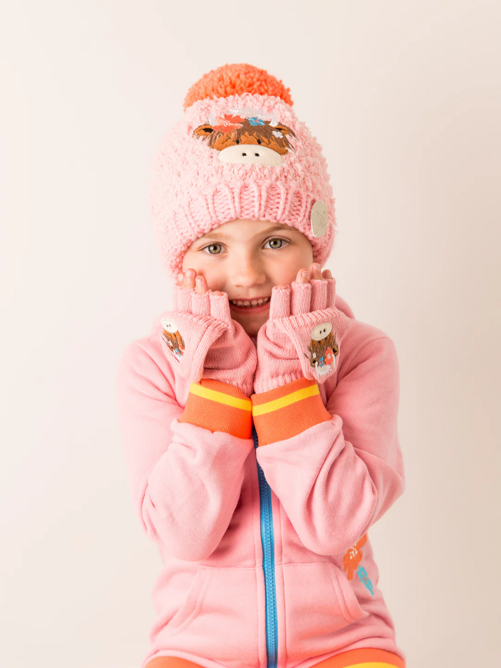 Bonnie Highland Cow Winter Hat & Mittens - Blade & Rose UK