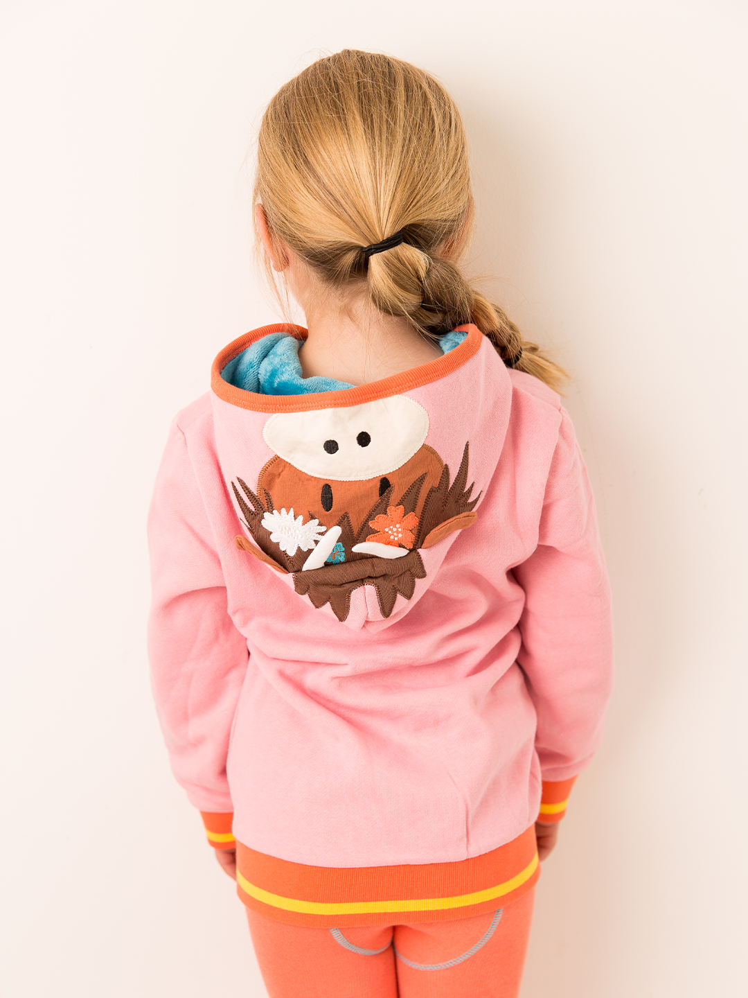 Bonnie Highland Cow Junior Hoodie - Blade & Rose UK