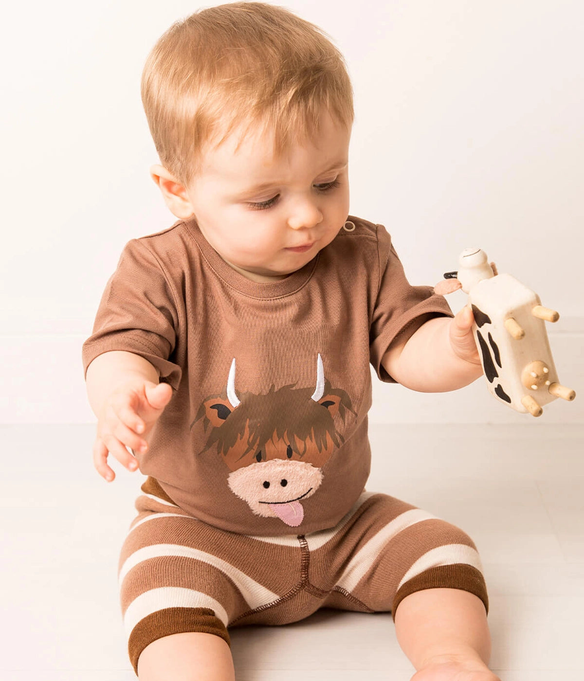 Neutral Highland Cow Tee