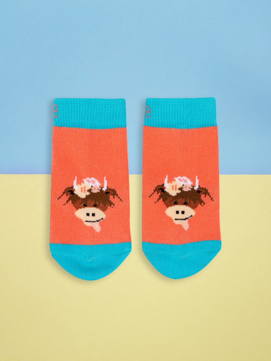 Bonnie Highland Cow Socks